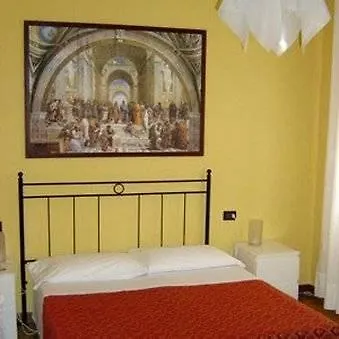 Agli Artisti 3*