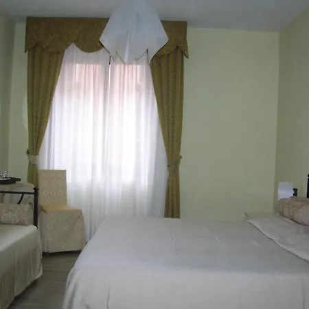 Agli Artisti Hotel