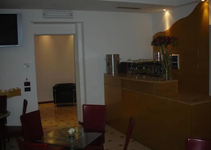 阿格里阿迪斯提酒店