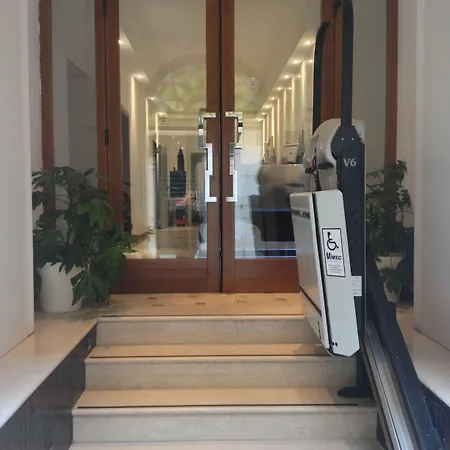 Hotel Agli Artisti 3*