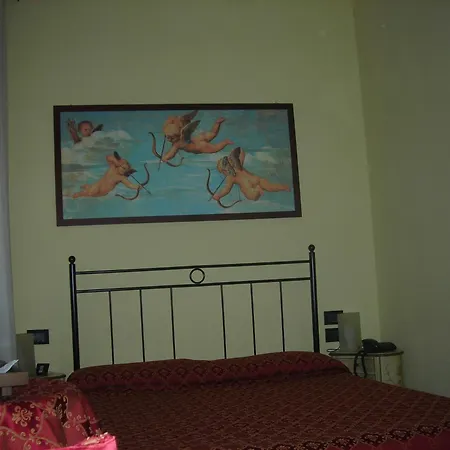 Agli Artisti Hotel 3*