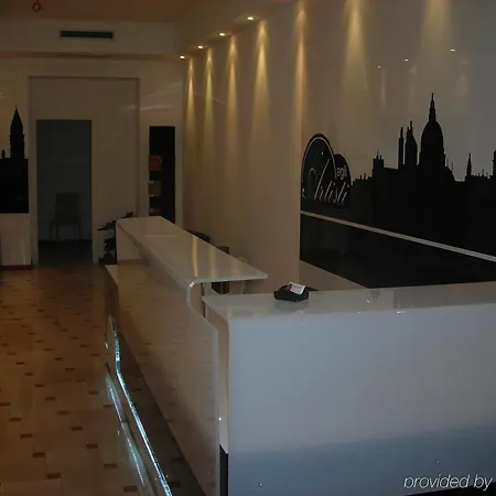 Agli Artisti 3*