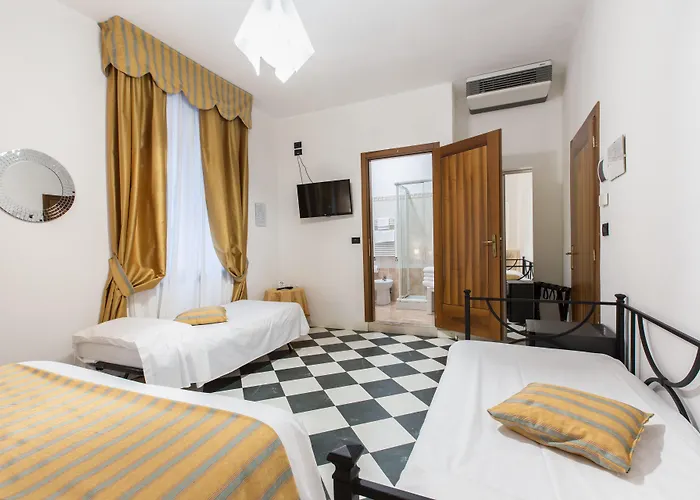 Otel Agli Artisti Venedik