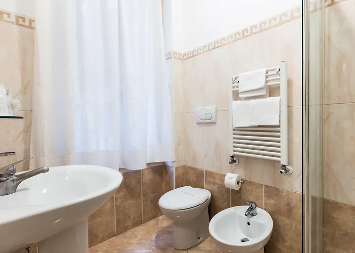 Otel Agli Artisti 3*