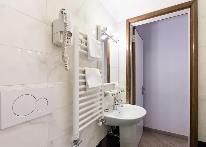 Otel Agli Artisti Venedik