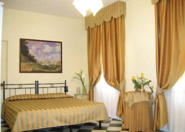 Otel Agli Artisti